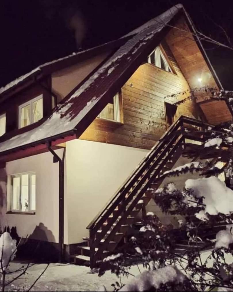Rodzinny Zakatek "U Gluszkow" Bieszczady Myczkowce Ngoại thất bức ảnh